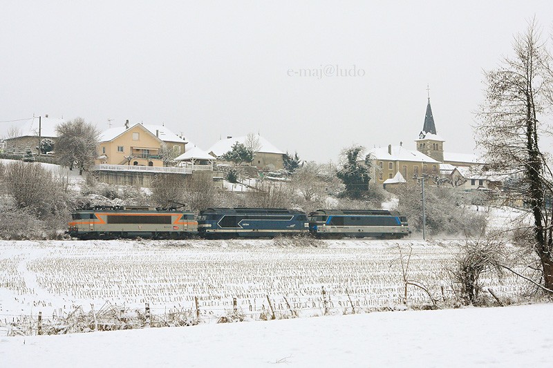 22400&TM.JPG