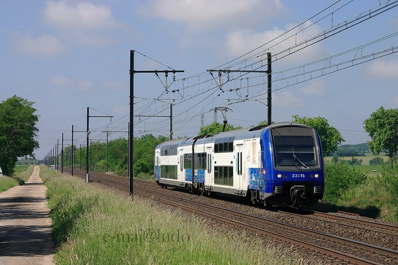 Z23515(2).JPG