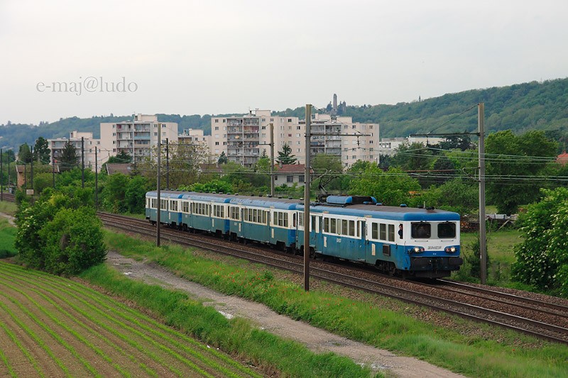 Z7100(3).JPG