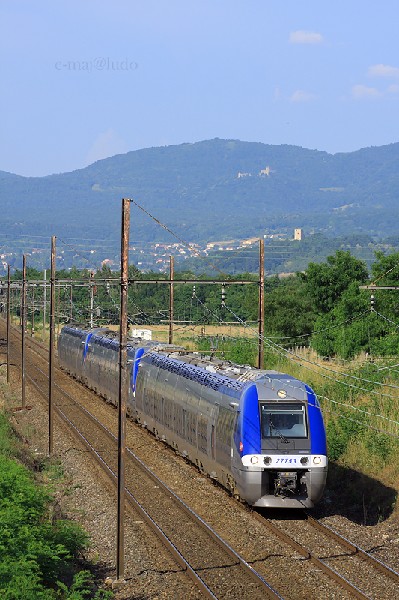 Z27753.JPG