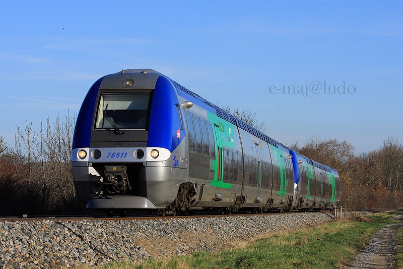 X76511.JPG