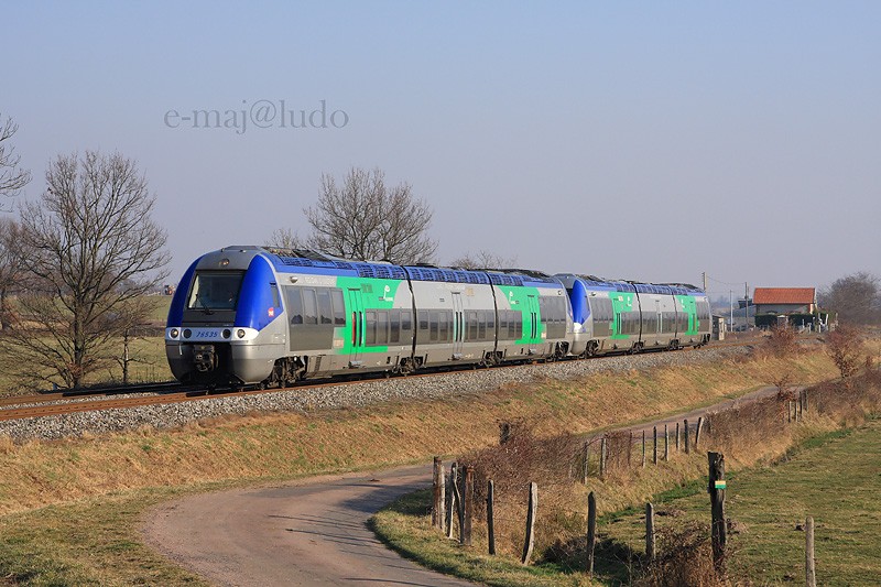X76535.JPG