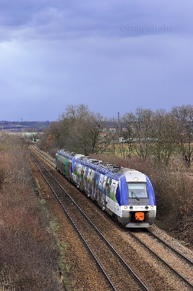 X76726.JPG
